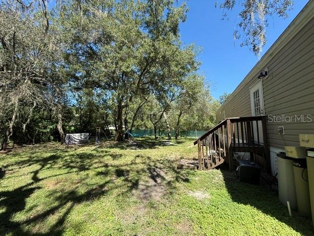9825 LEGUNA ST — photo 23