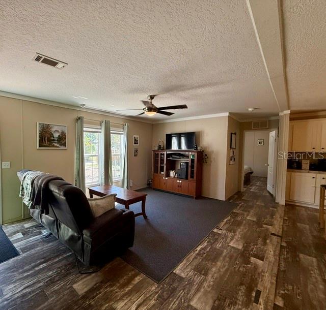 9825 LEGUNA ST — photo 13