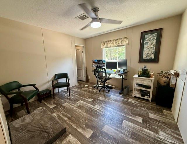 9825 LEGUNA ST — photo 20