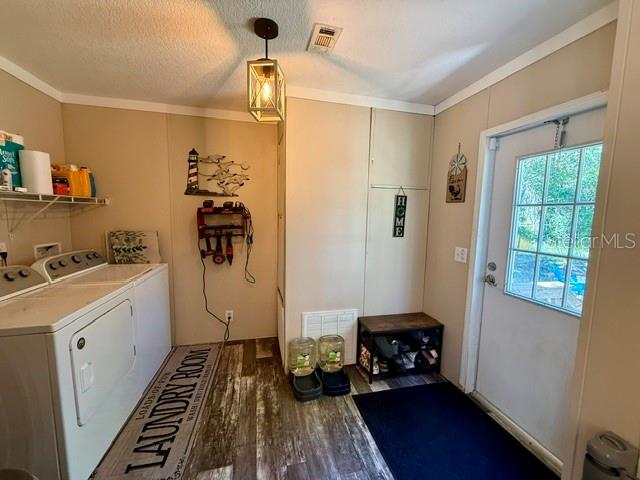 9825 LEGUNA ST — photo 14