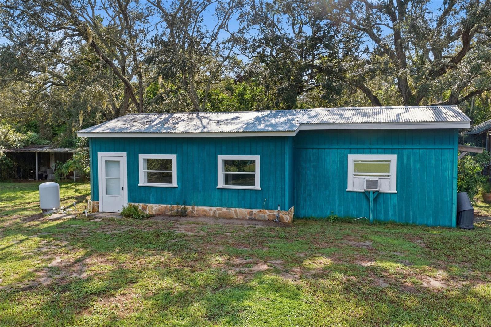 14404 AMY LN — photo 32