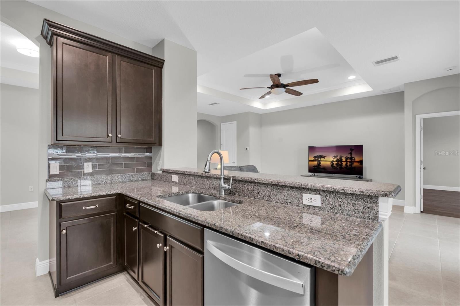 8454 MAY PORT CT — photo 15