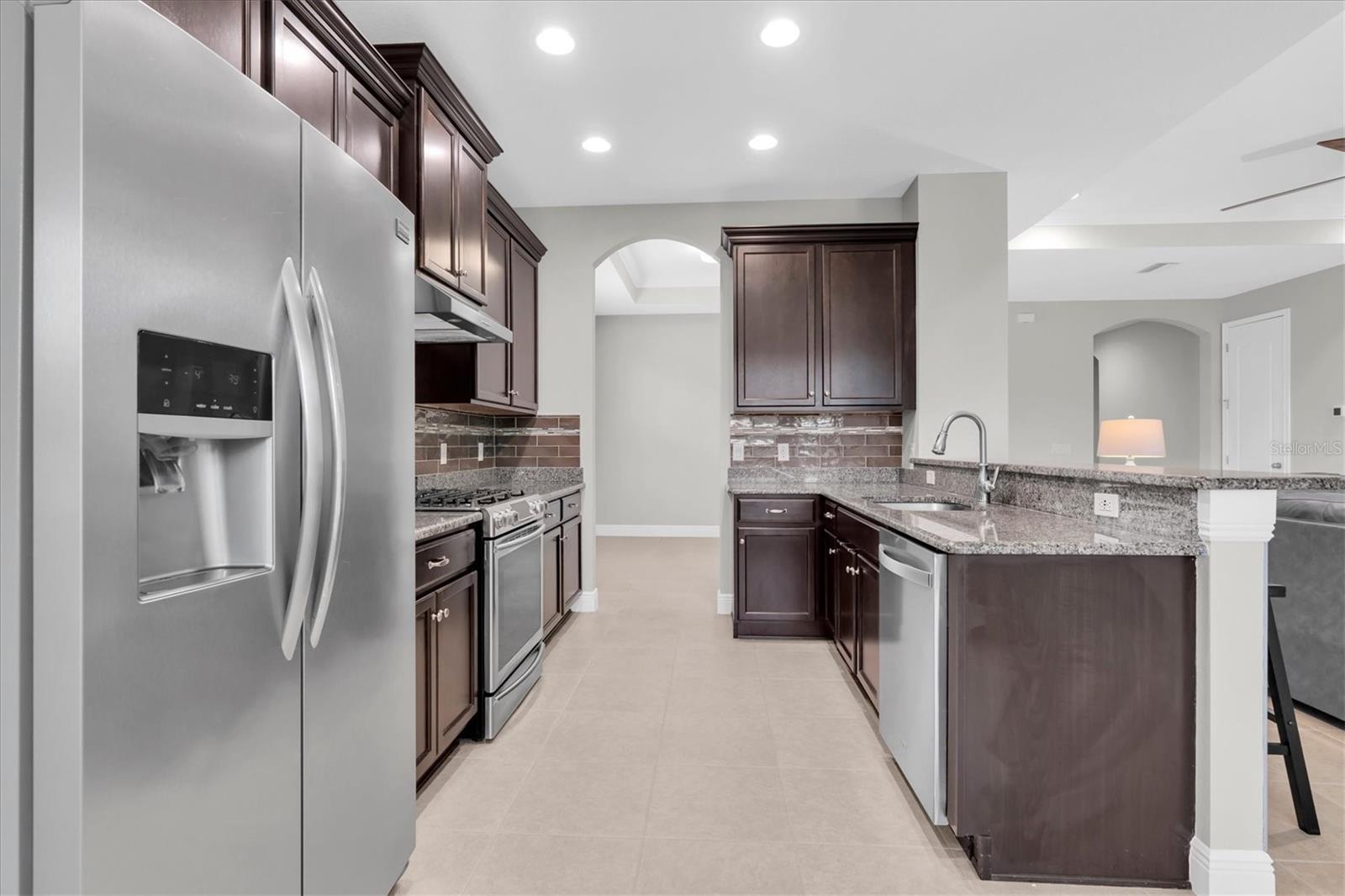 8454 MAY PORT CT — photo 13