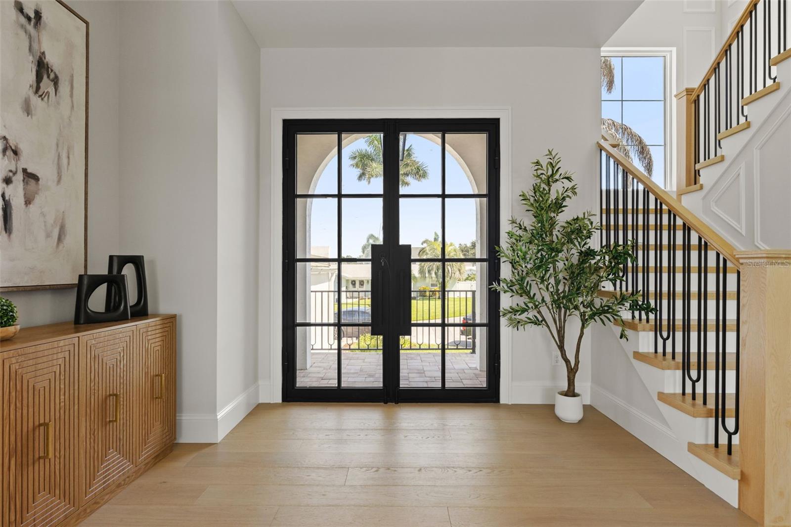 1482 51ST AVE NE — photo 3