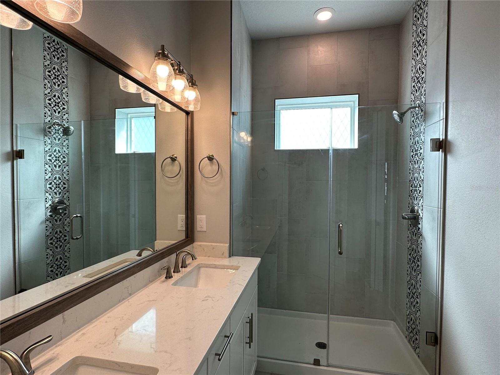 2328 LINDSTROM ST — photo 14