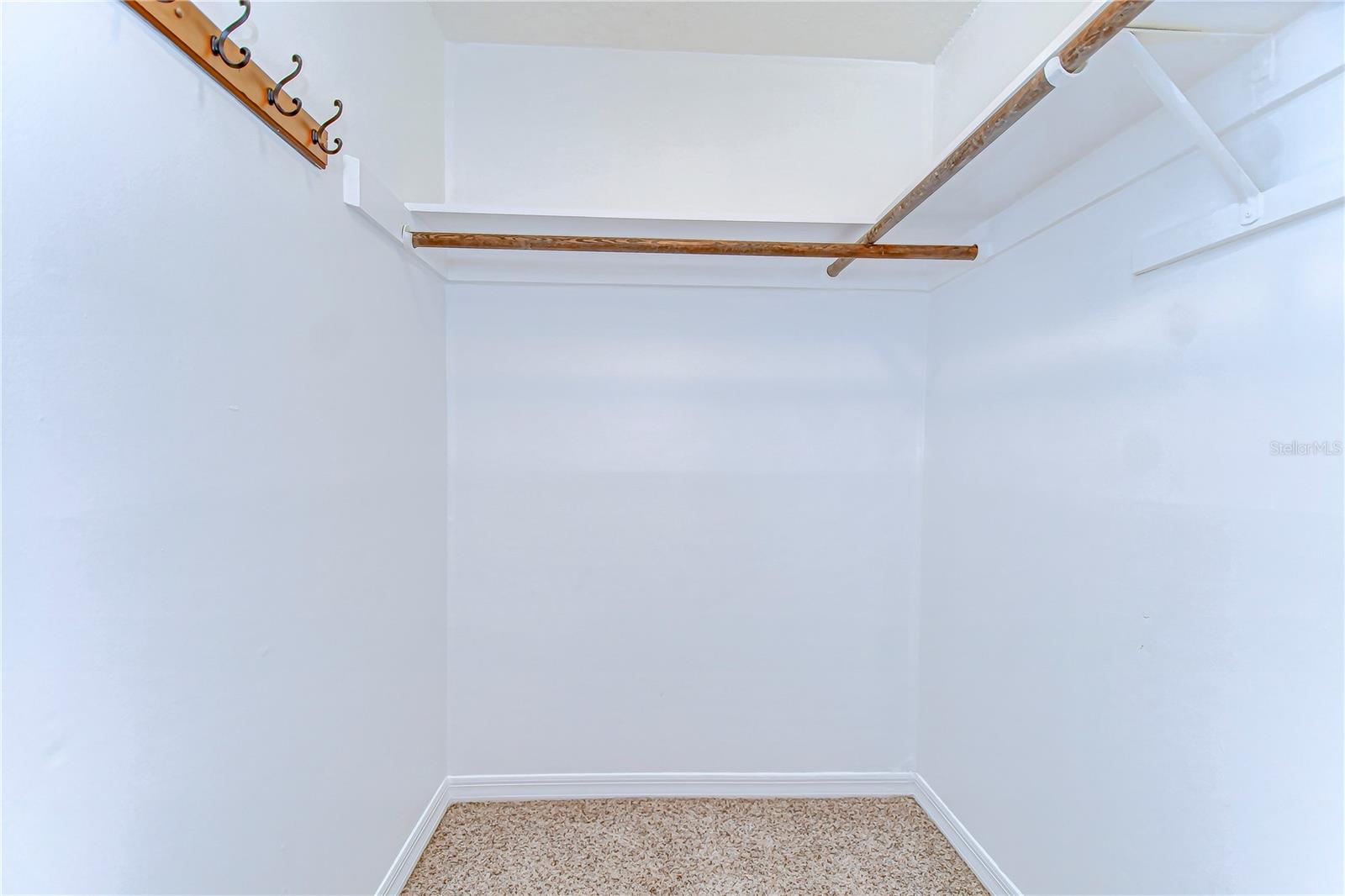 9826 ISLAND HARBOR DR — photo 44