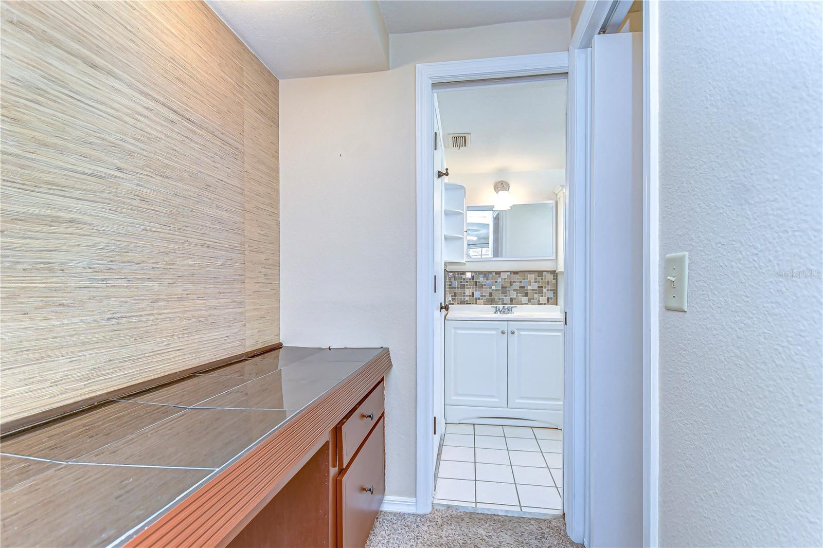 9826 ISLAND HARBOR DR — photo 45