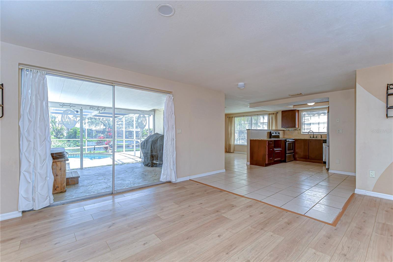 9826 ISLAND HARBOR DR — photo 25