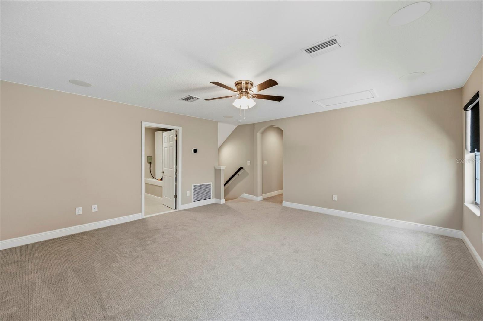 14519 WOODLAND SPUR DR — photo 38