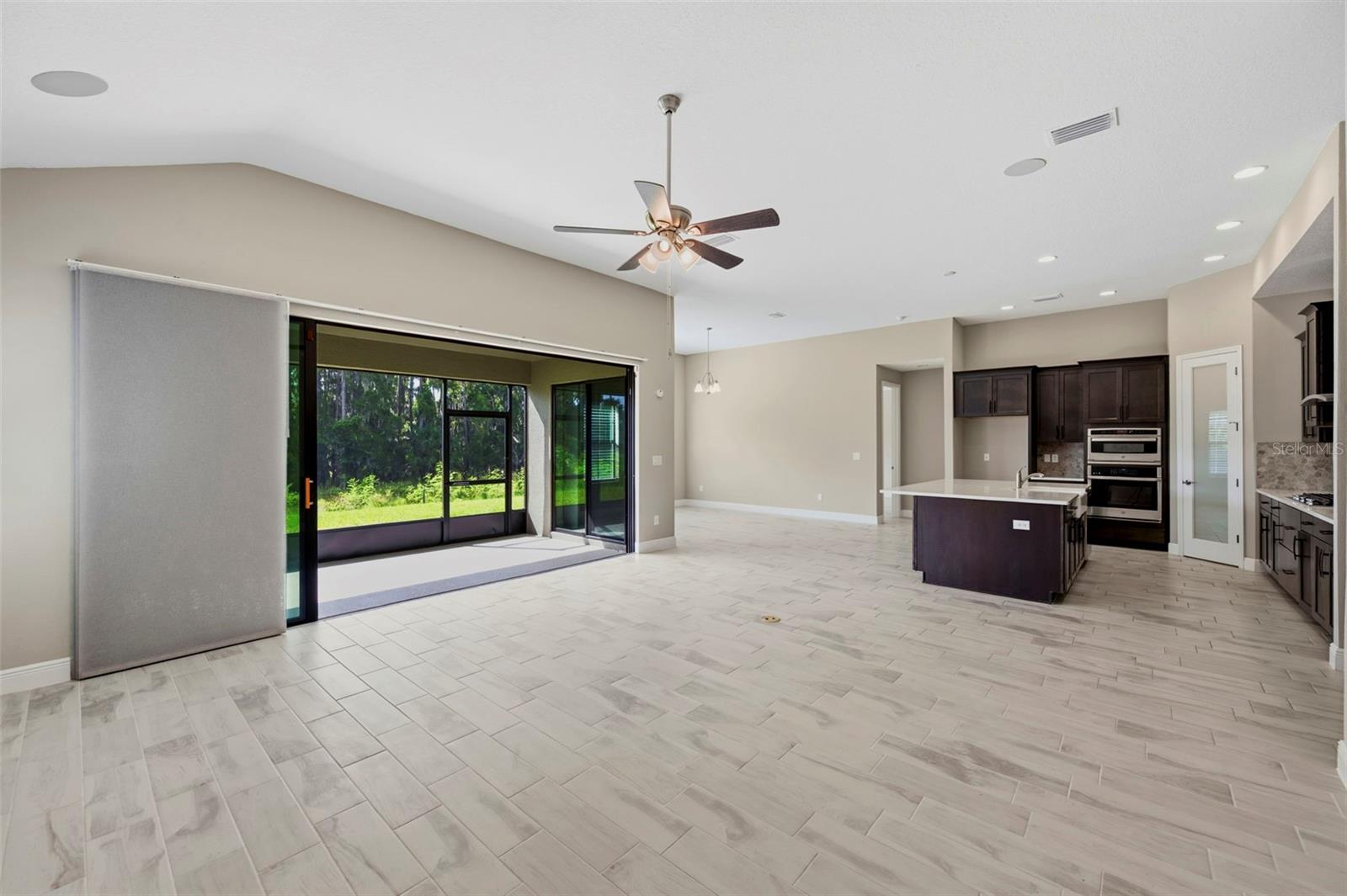 14519 WOODLAND SPUR DR — photo 24