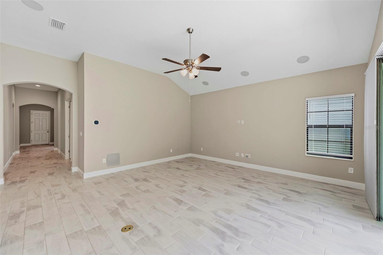 14519 WOODLAND SPUR DR — photo 26