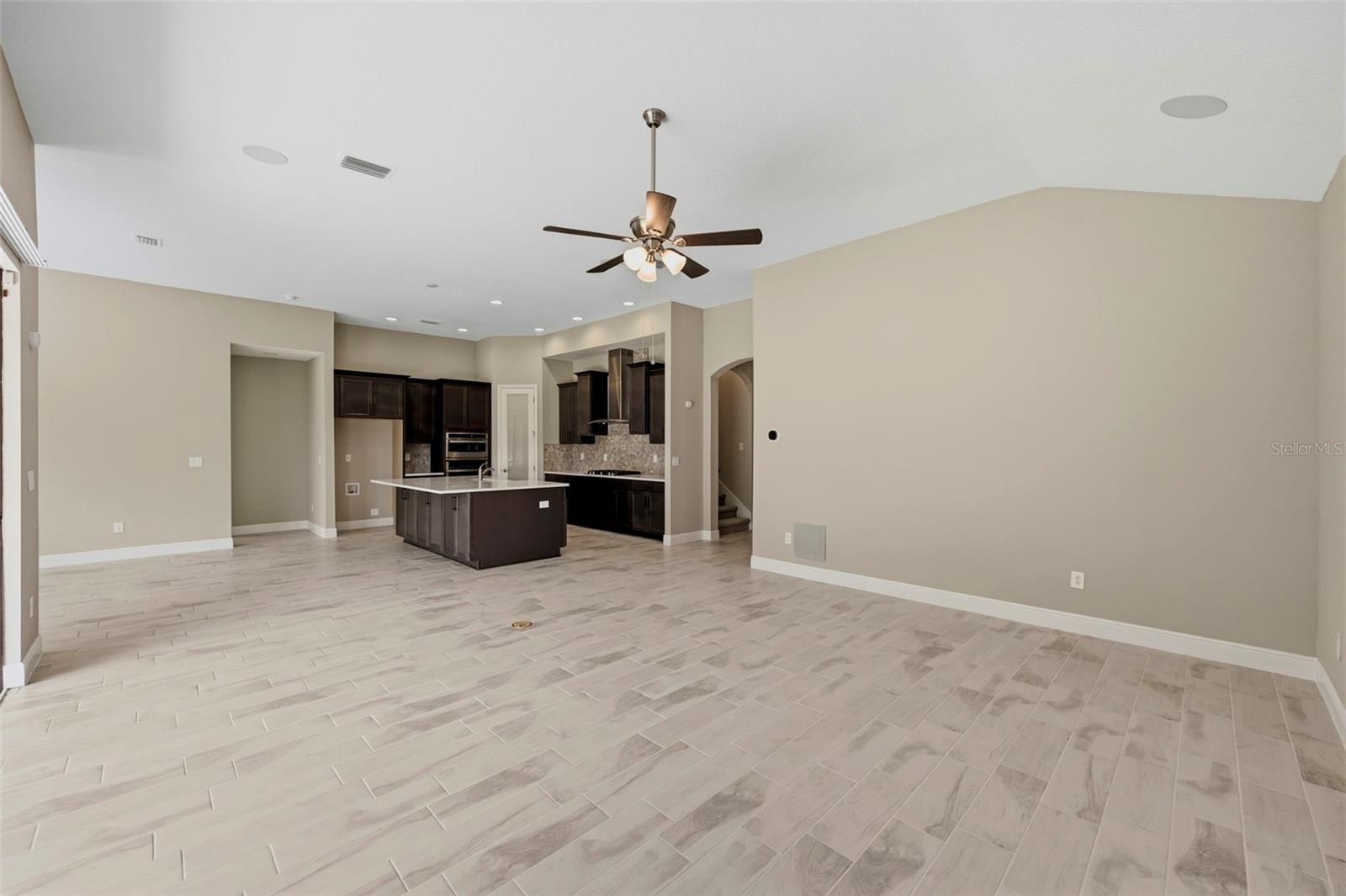 14519 WOODLAND SPUR DR — photo 25