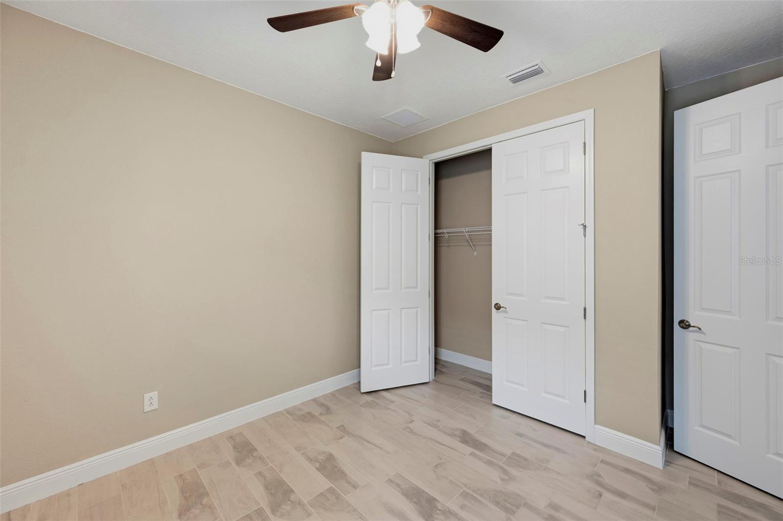 14519 WOODLAND SPUR DR — photo 12