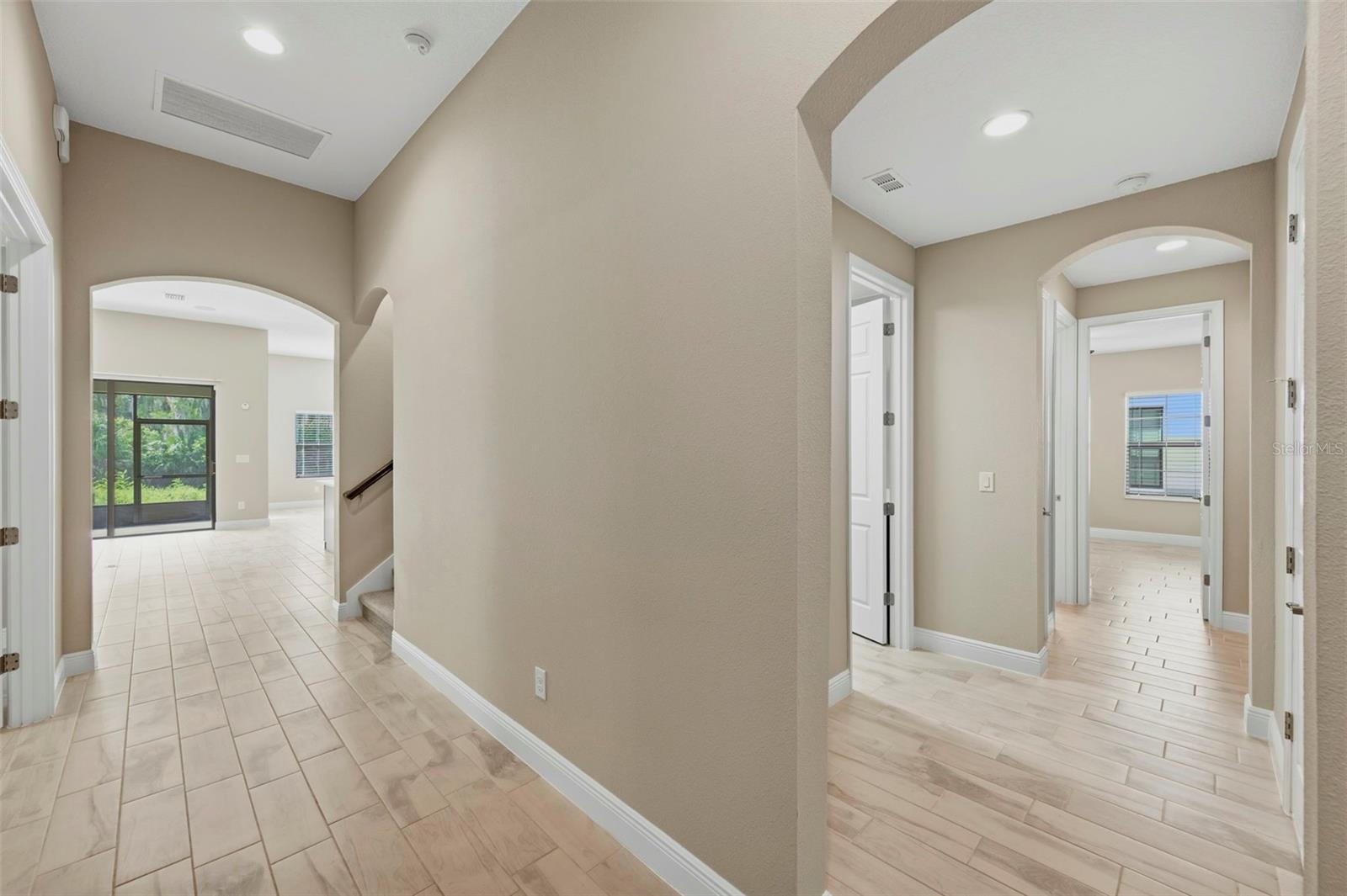 14519 WOODLAND SPUR DR — photo 15
