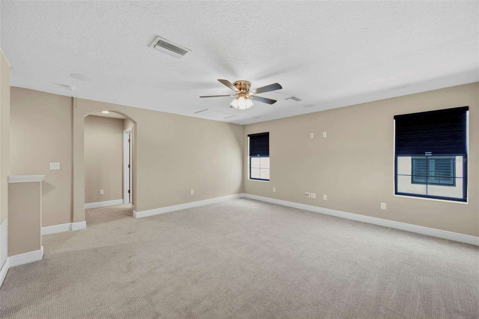 14519 WOODLAND SPUR DR — photo 39