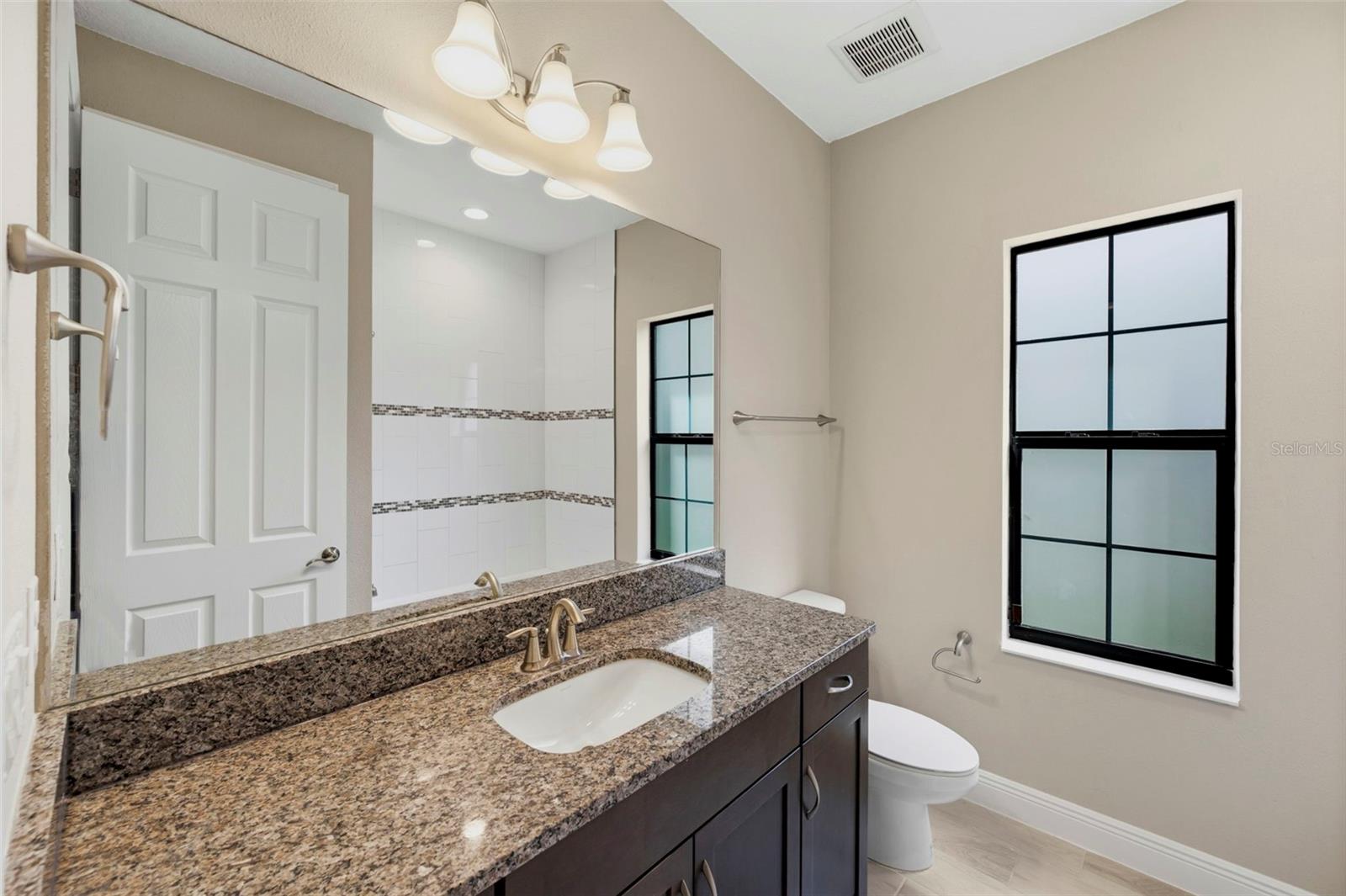 14519 WOODLAND SPUR DR — photo 13