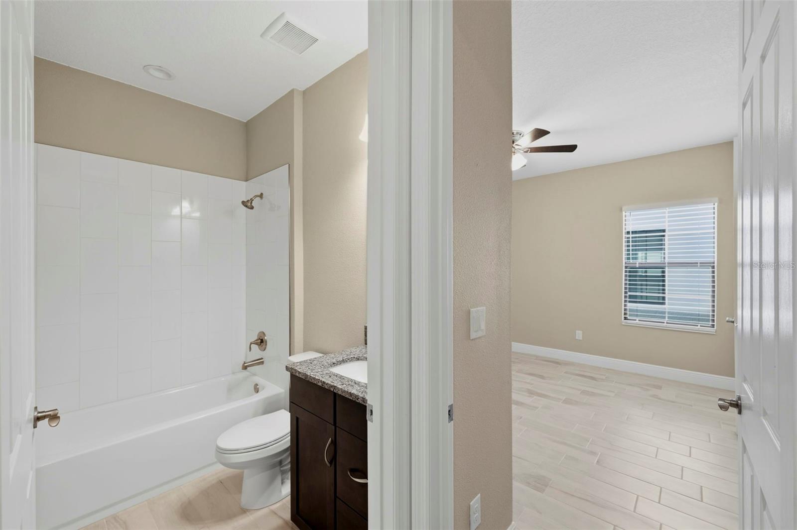 14519 WOODLAND SPUR DR — photo 18