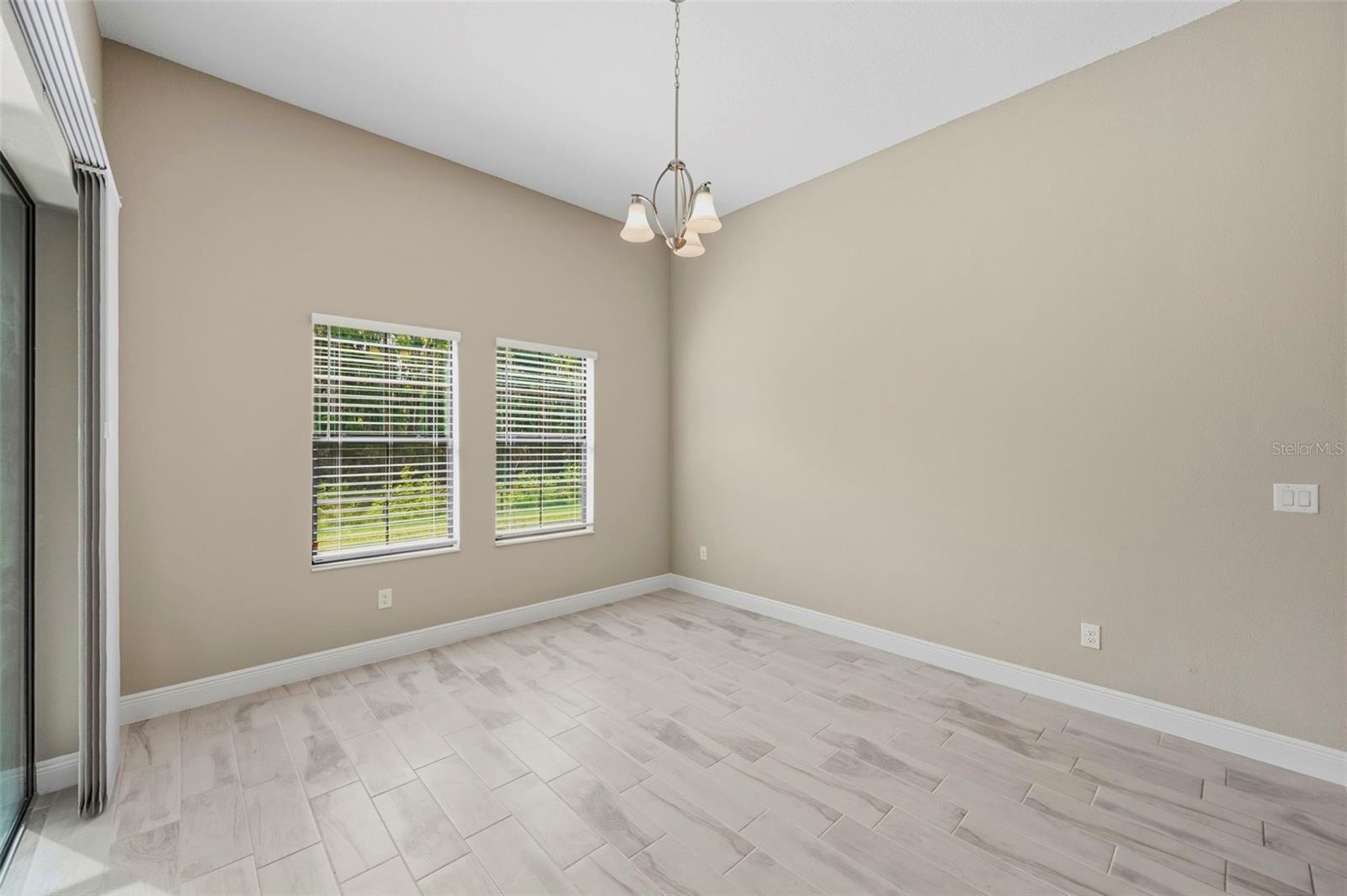 14519 WOODLAND SPUR DR — photo 6