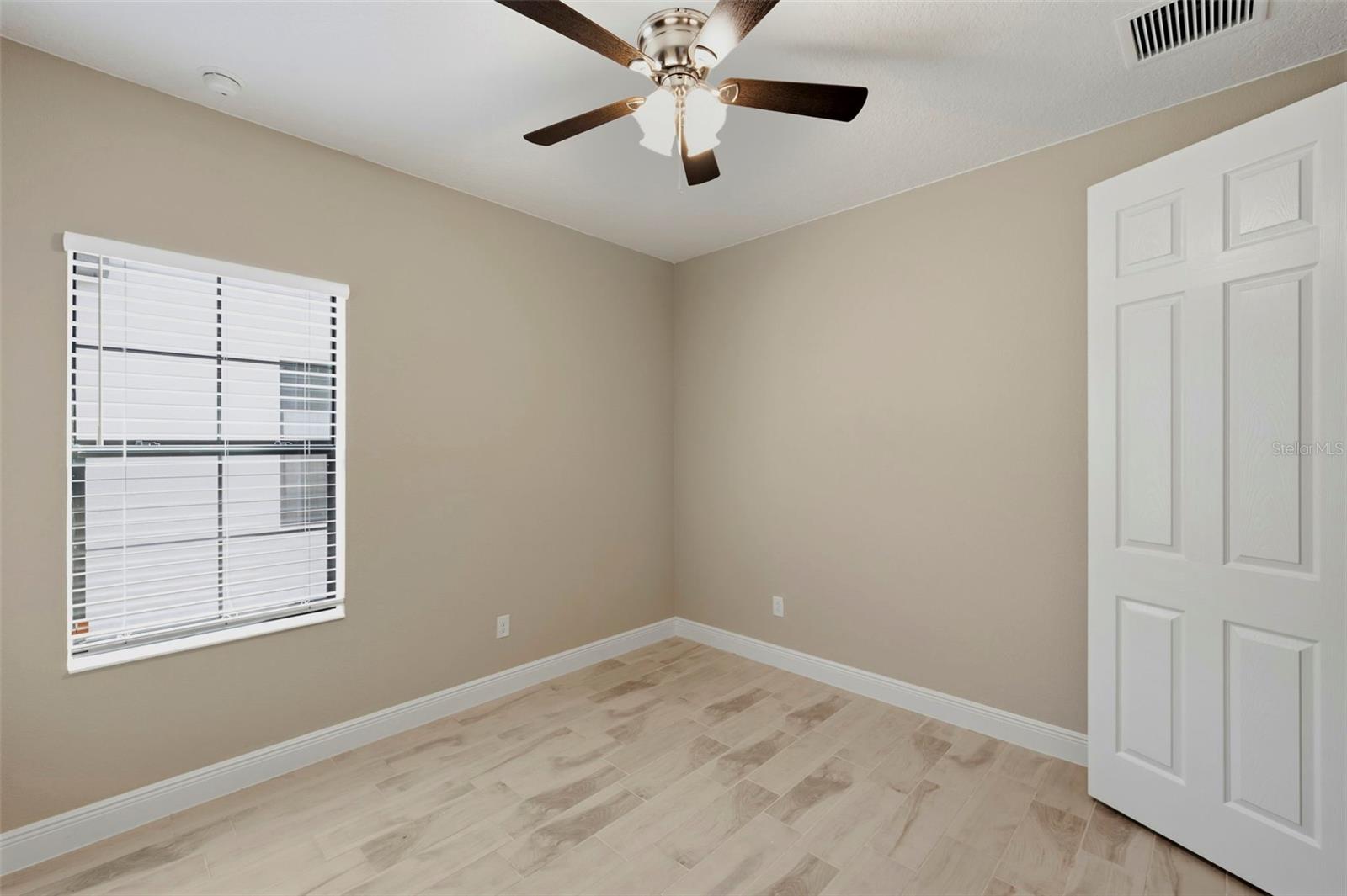 14519 WOODLAND SPUR DR — photo 11
