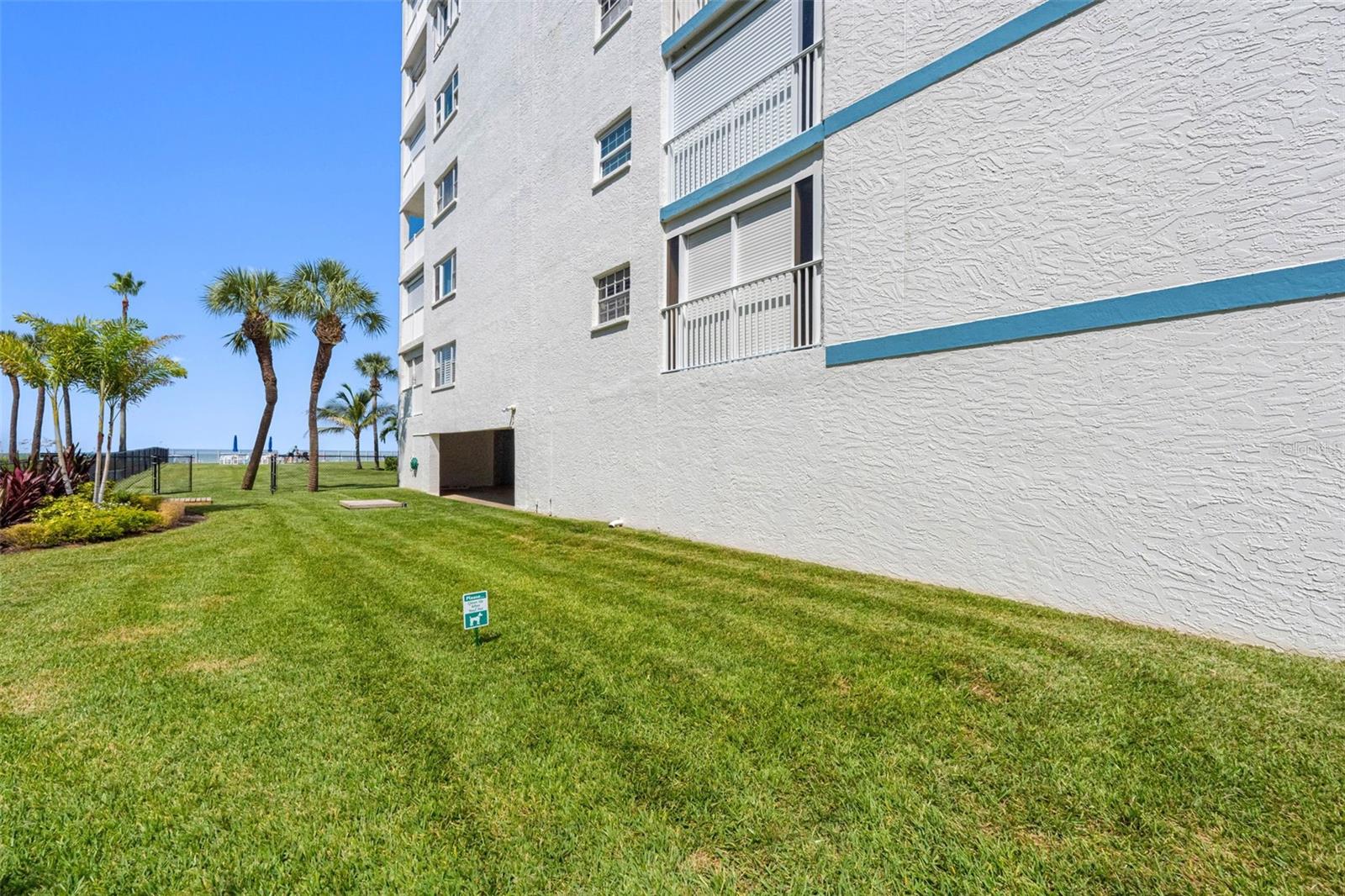 17980 GULF BLVD #401 — photo 39