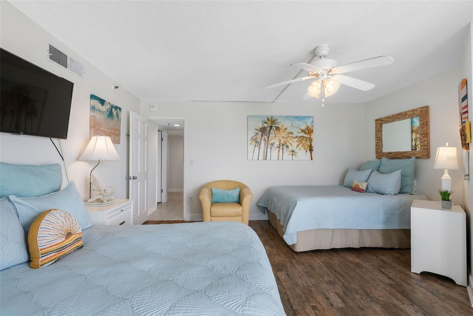 17980 GULF BLVD #401 — photo 25