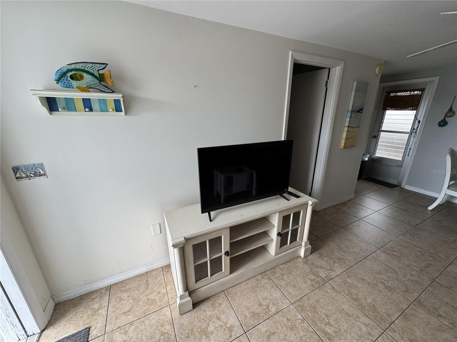 40 W COWLES ST #B — photo 4