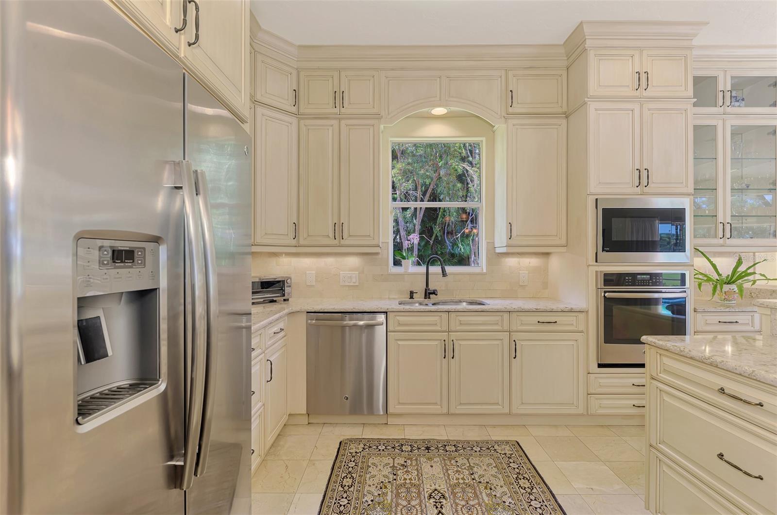 314 STONE BRIAR CREEK DR — photo 32