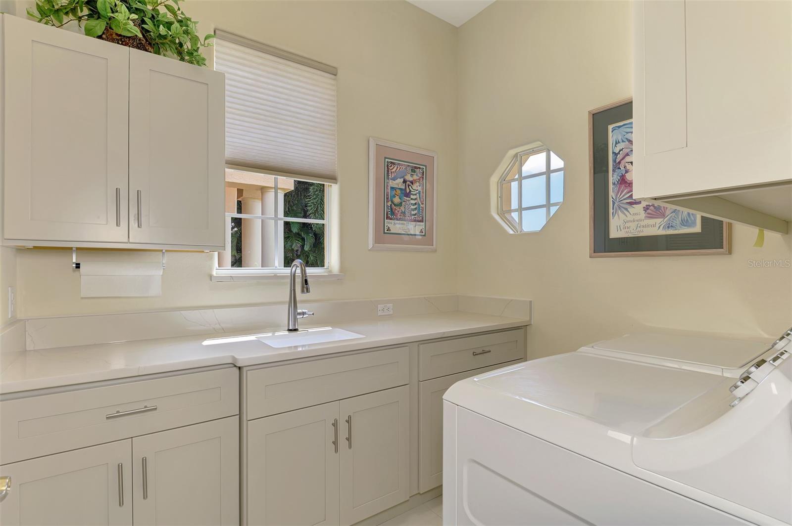 314 STONE BRIAR CREEK DR — photo 56