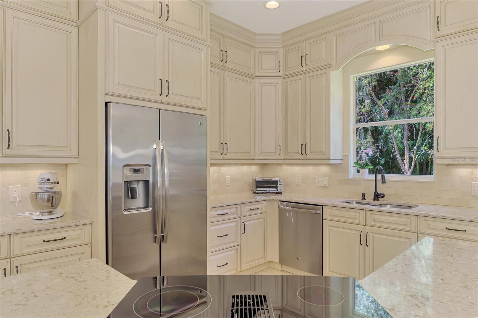 314 STONE BRIAR CREEK DR — photo 30