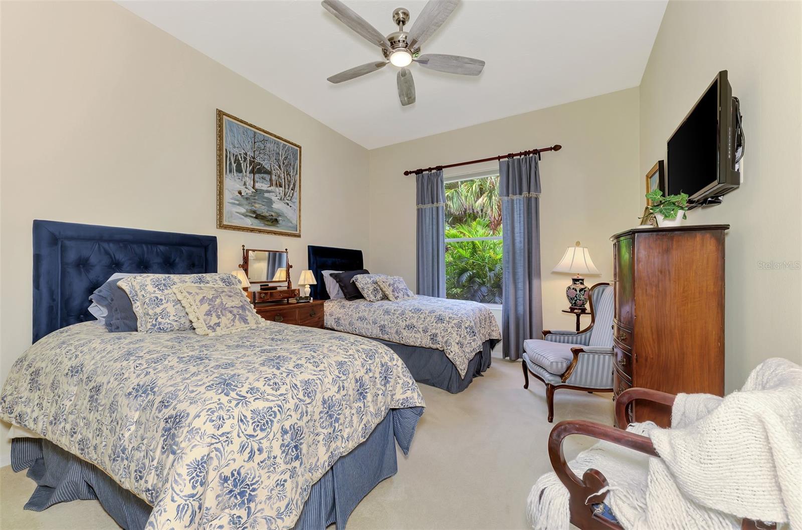 314 STONE BRIAR CREEK DR — photo 49