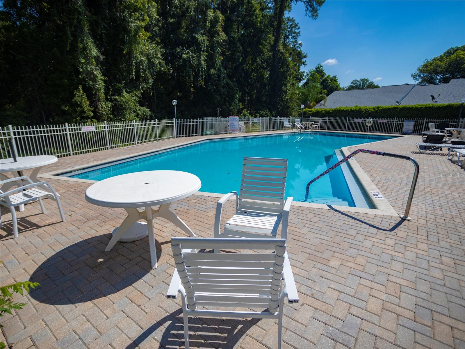 12537 HOLLYBROOK LN — photo 23