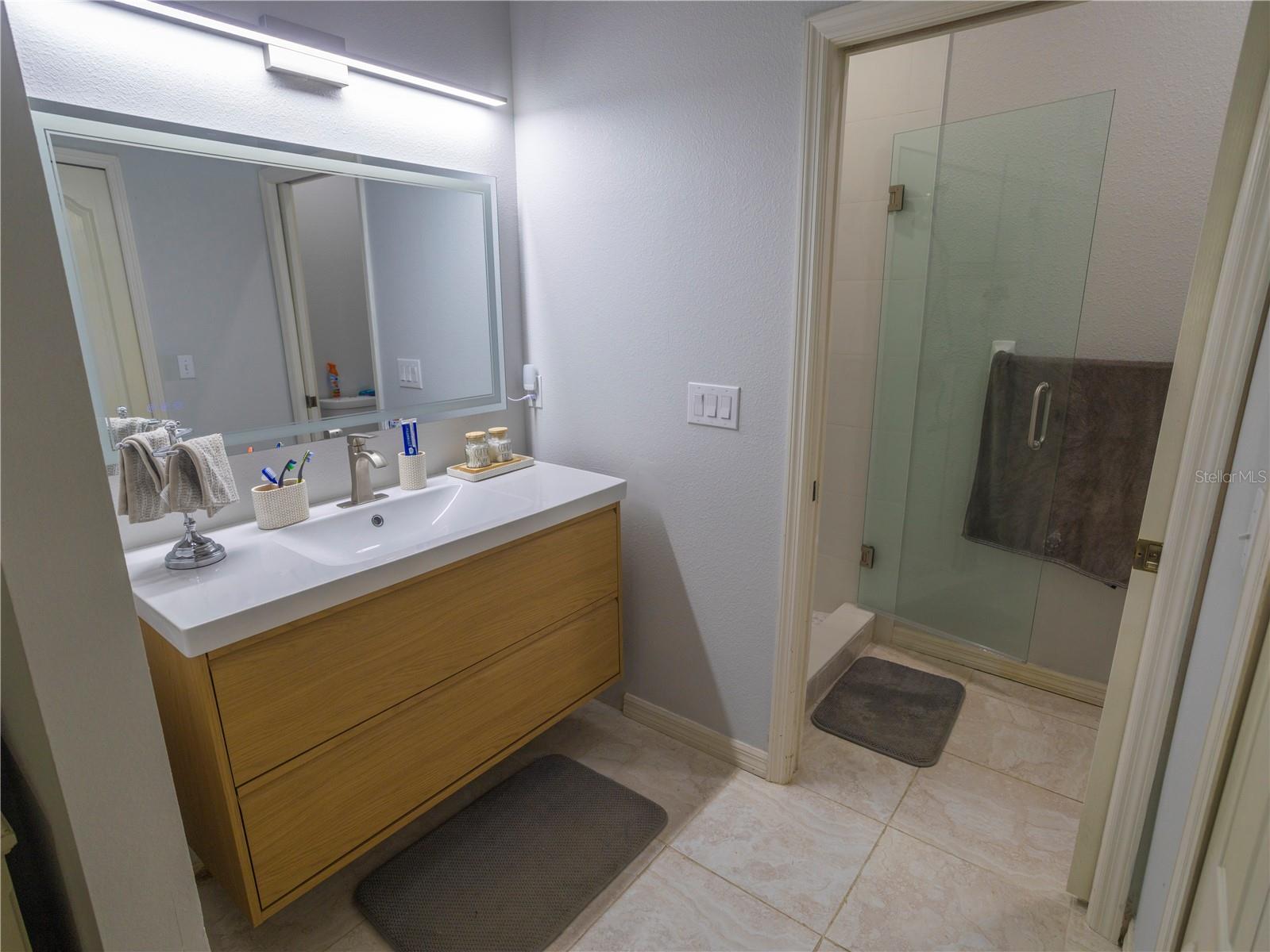 12537 HOLLYBROOK LN — photo 13