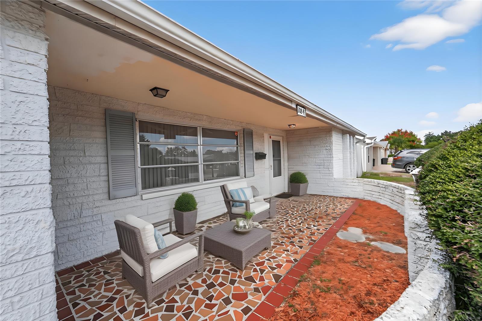 10841 PICCADILLY RD — photo 5