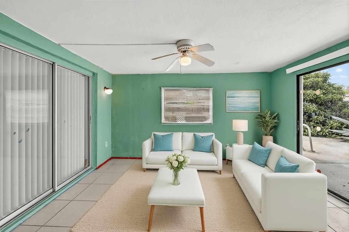 10841 PICCADILLY RD — photo 24