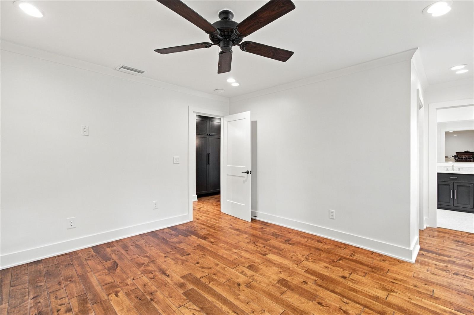 2807 W FOUNTAIN BLVD — photo 45