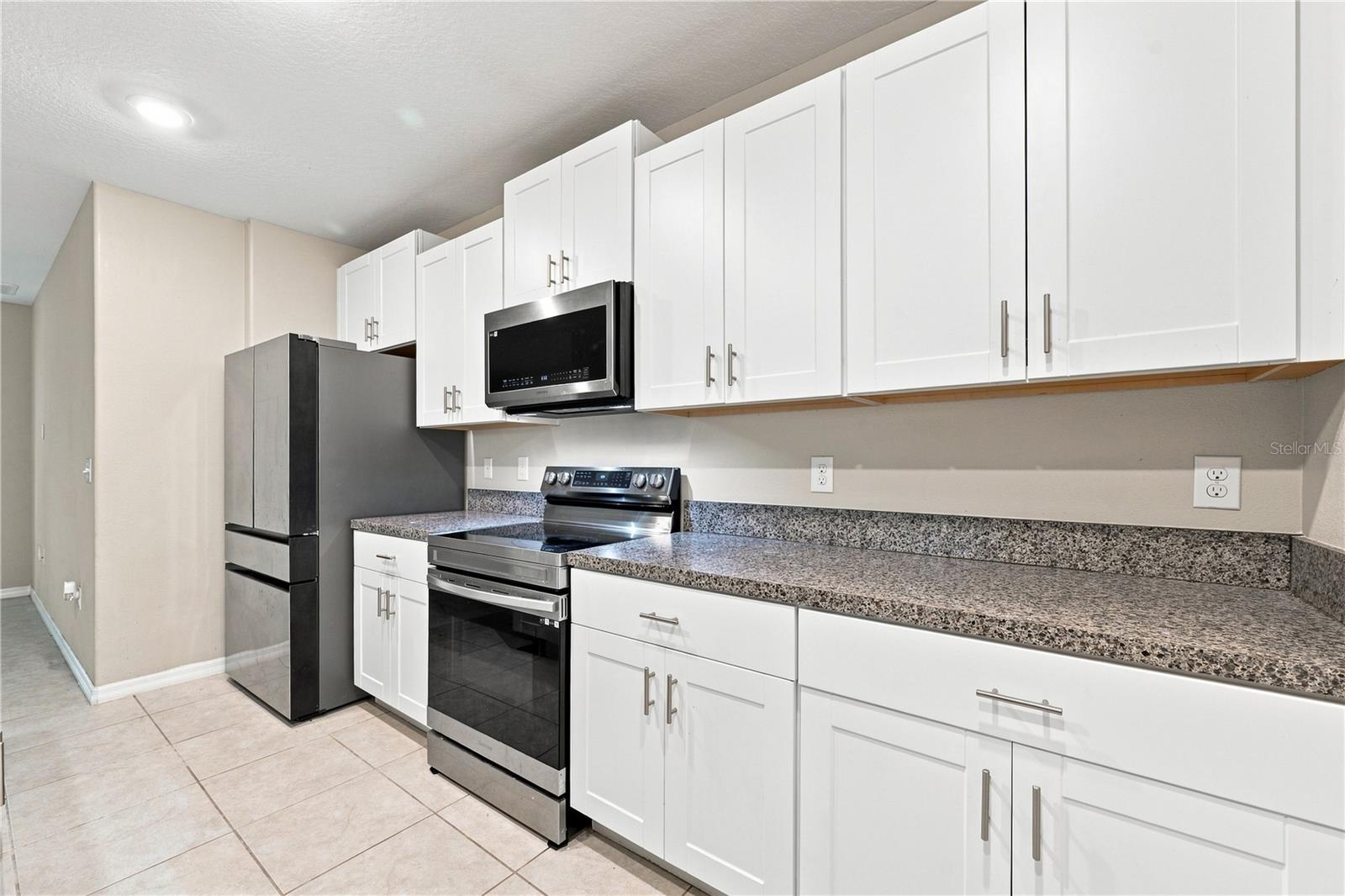 10202 HAPPY HEART AVE — photo 30