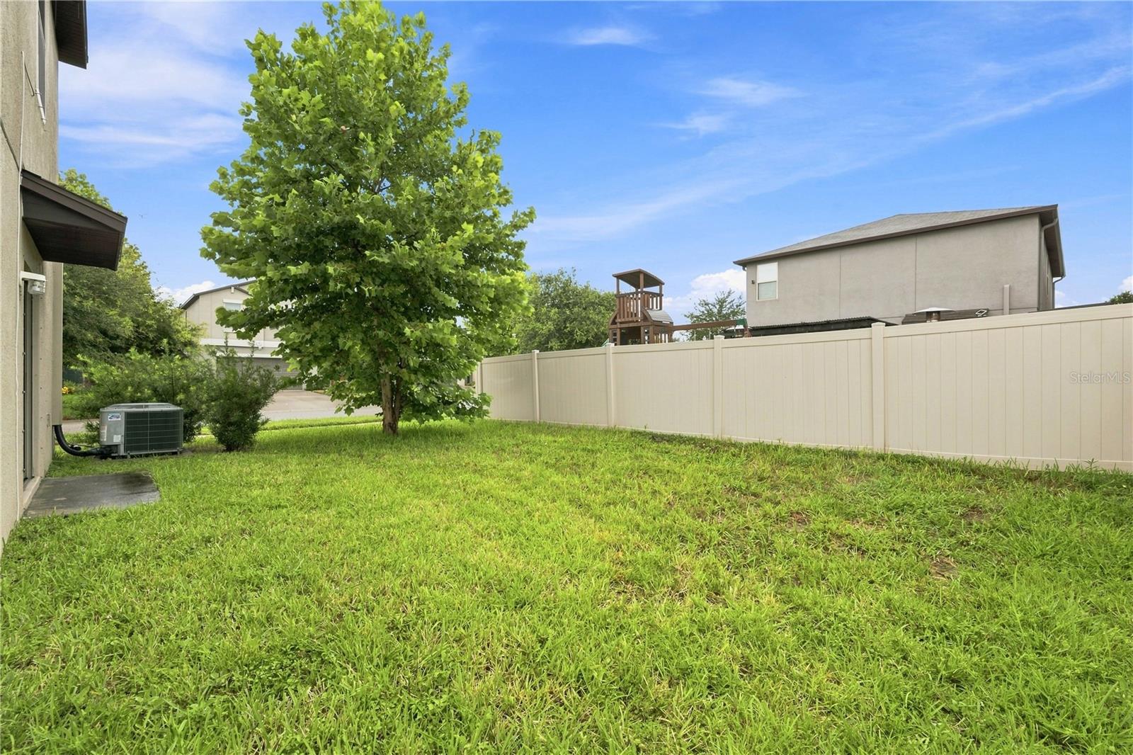 10202 HAPPY HEART AVE — photo 11