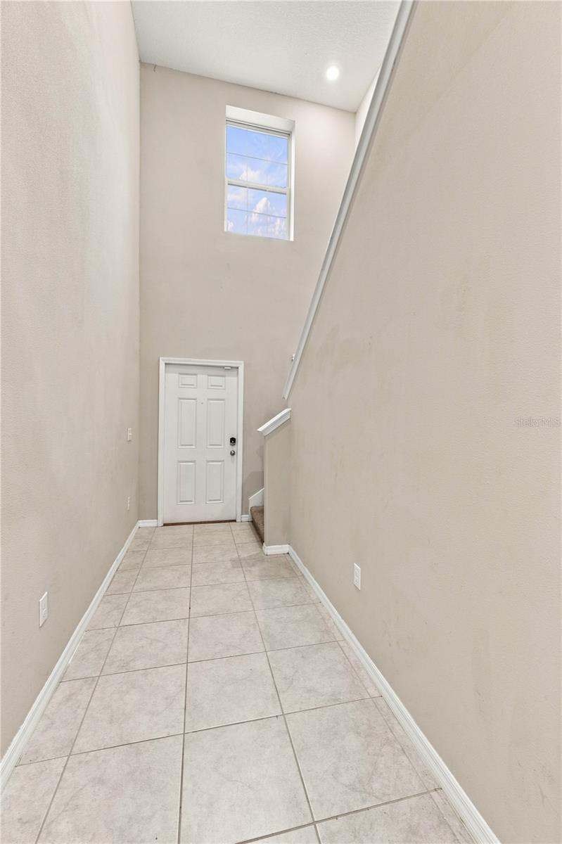 10202 HAPPY HEART AVE — photo 14