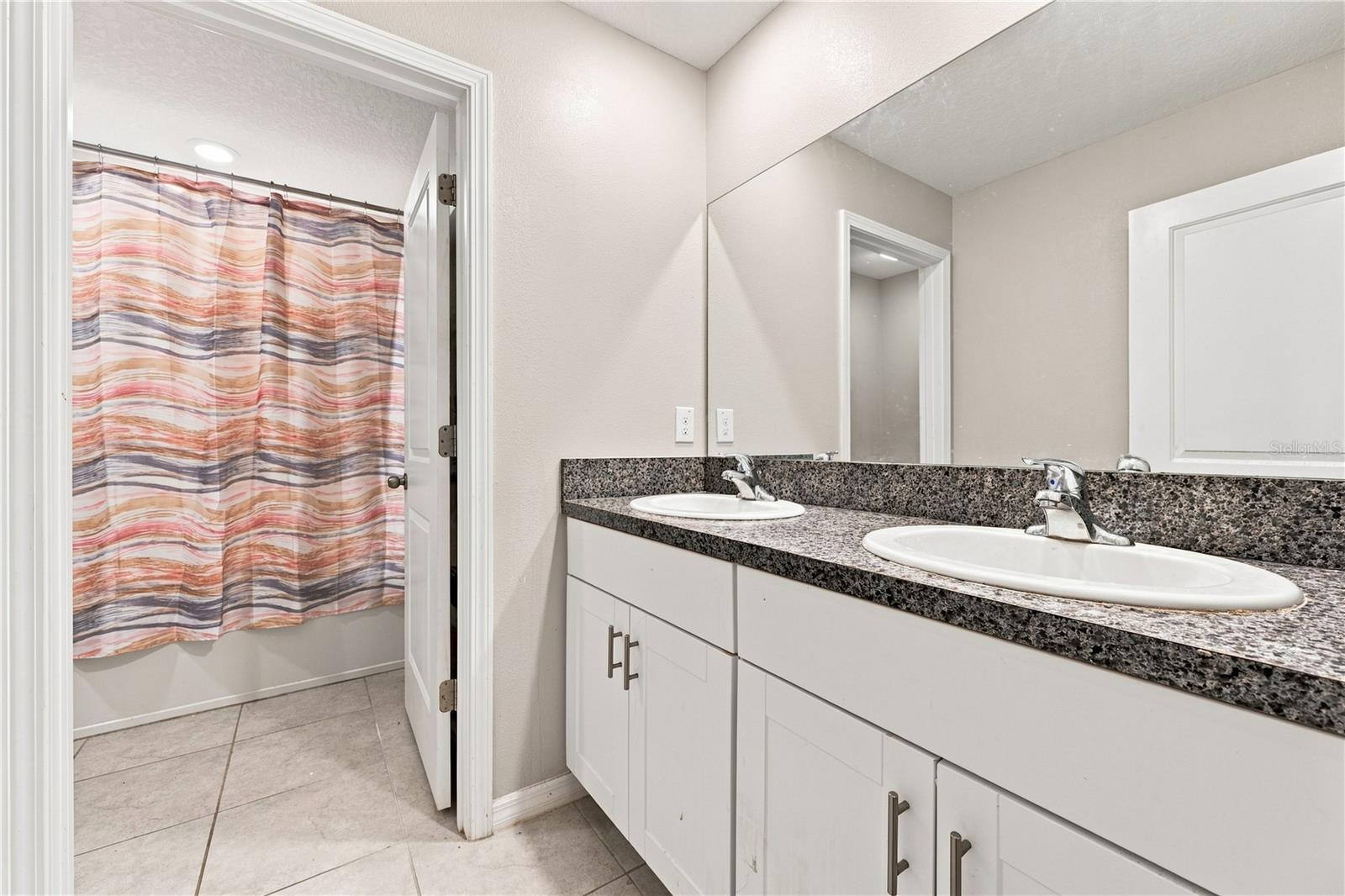 10202 HAPPY HEART AVE — photo 38