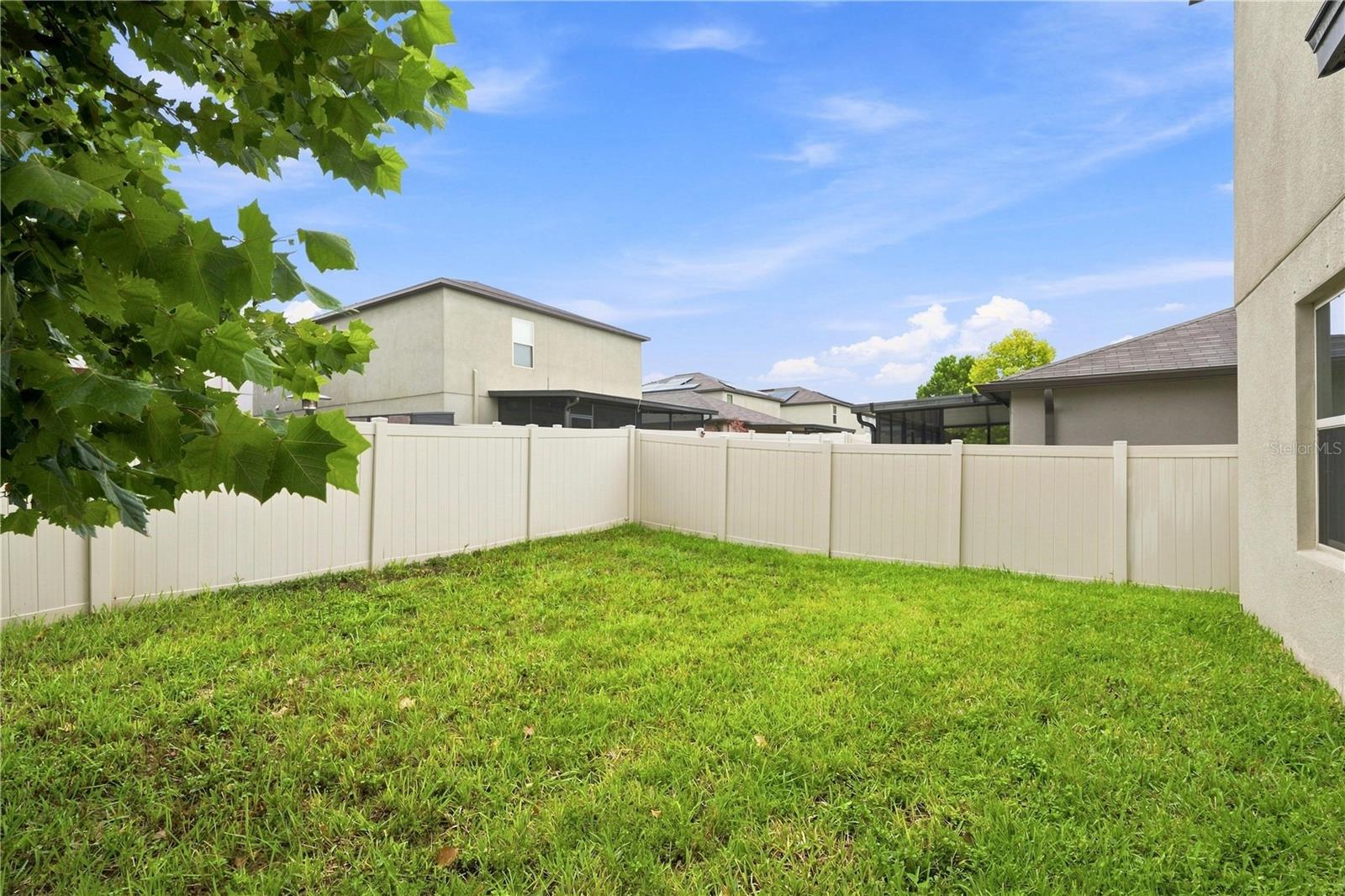 10202 HAPPY HEART AVE — photo 12