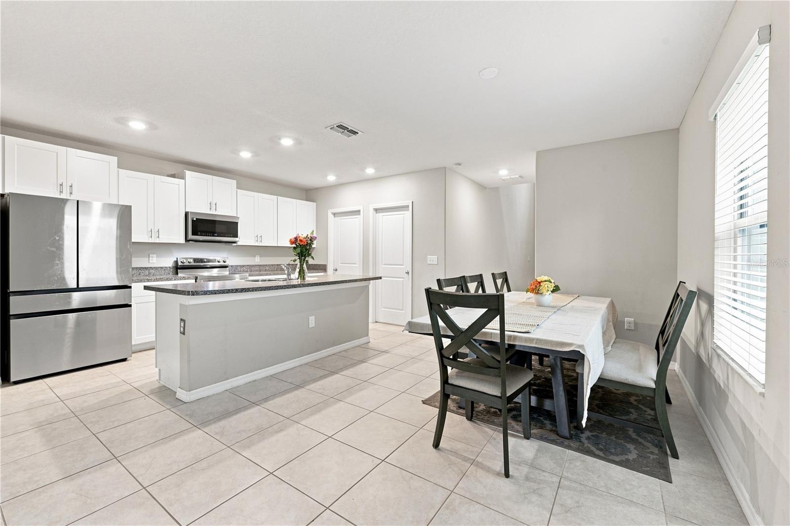 10202 HAPPY HEART AVE — photo 23