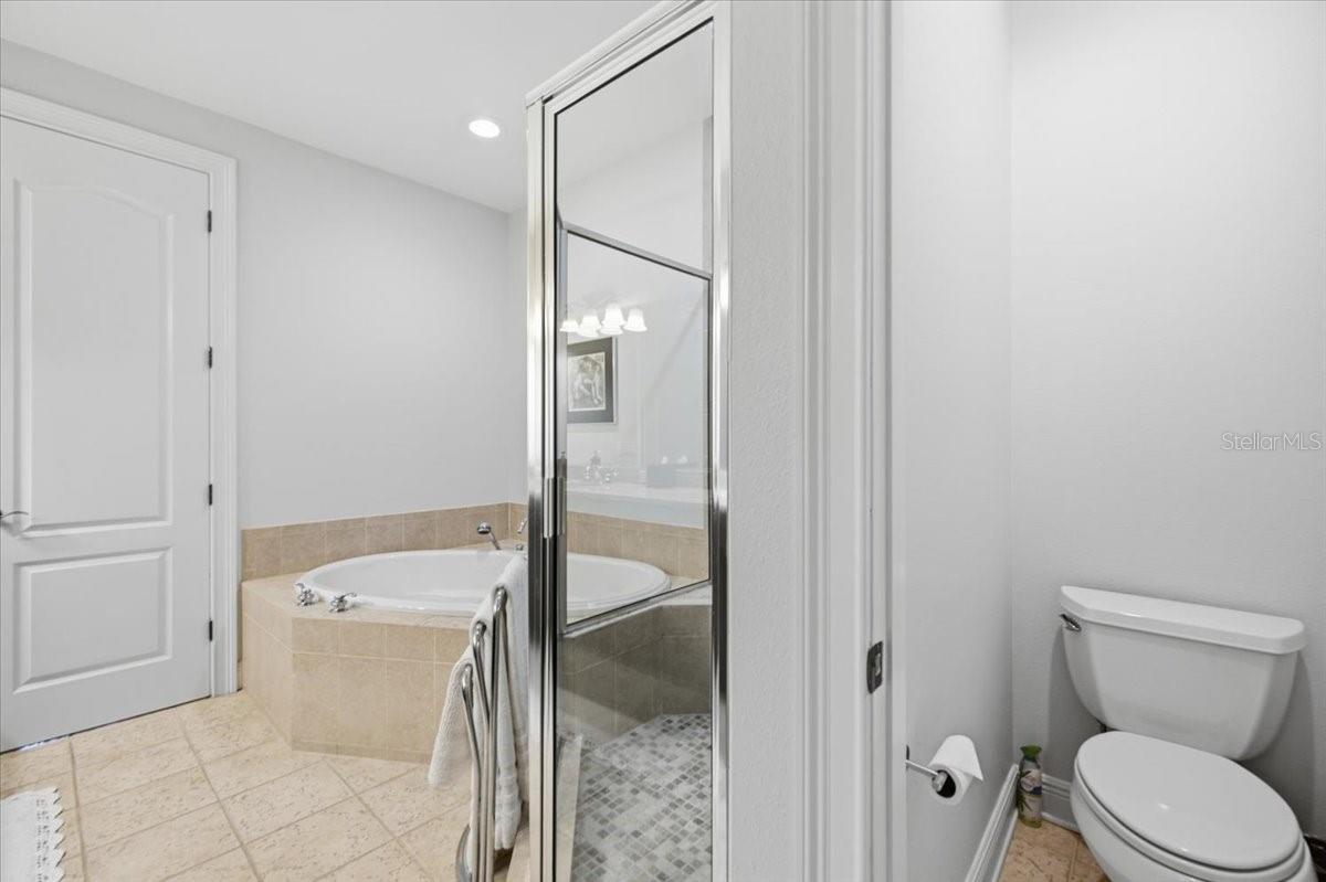 114 E DAVIS BLVD #8 — photo 23