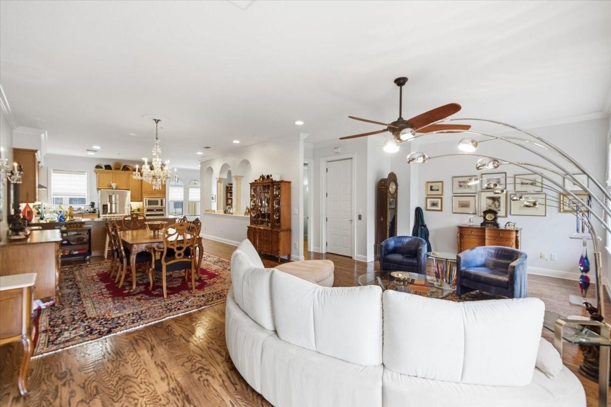 114 E DAVIS BLVD #8 — photo 10