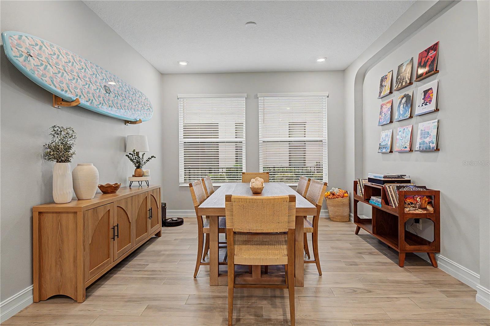 19539 ROSEATE DR — photo 12