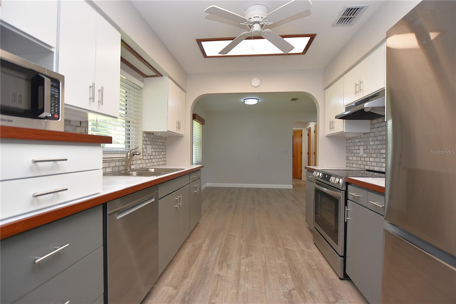 3602 BRUTON RD — photo 9