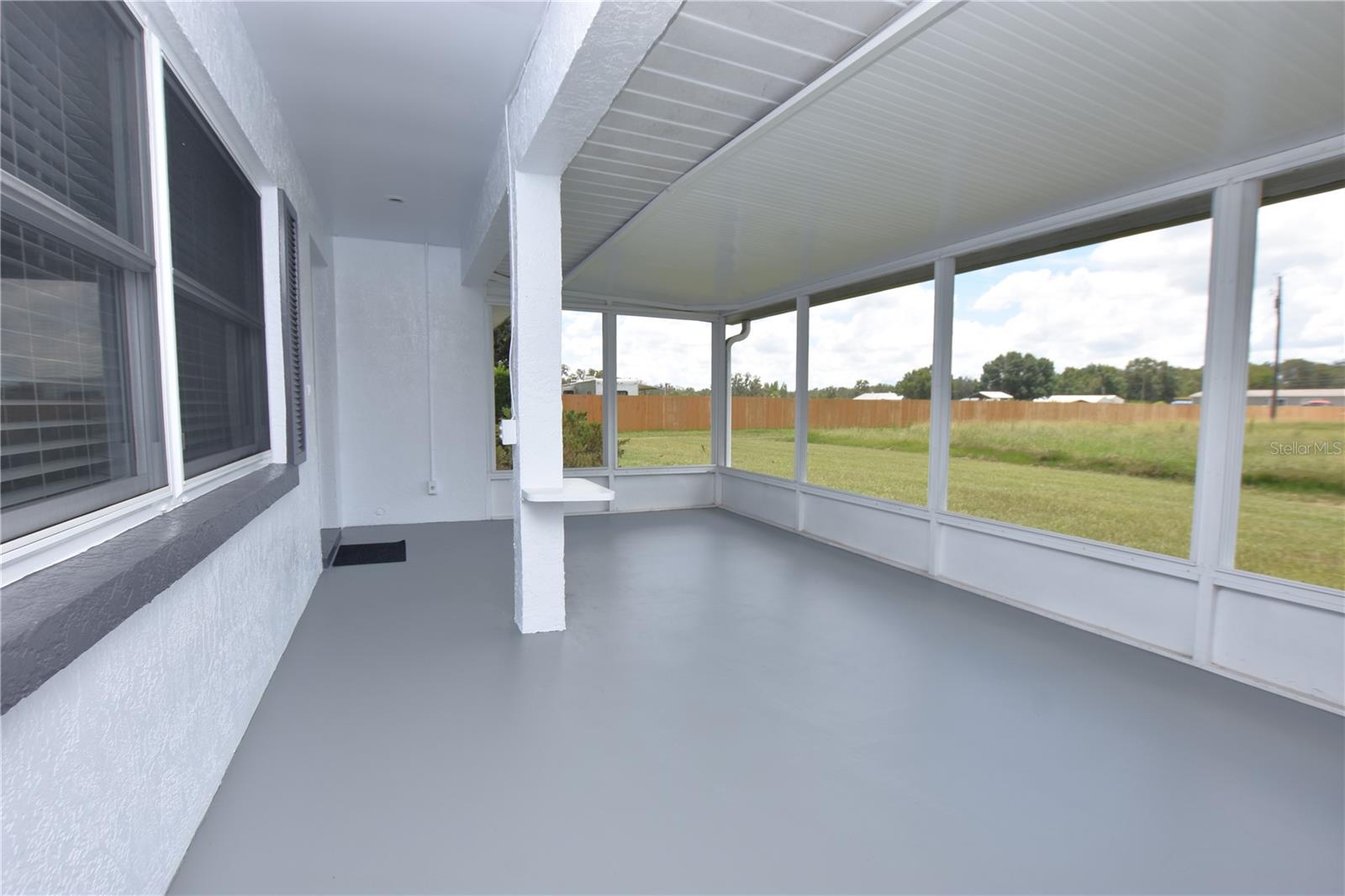3602 BRUTON RD — photo 2