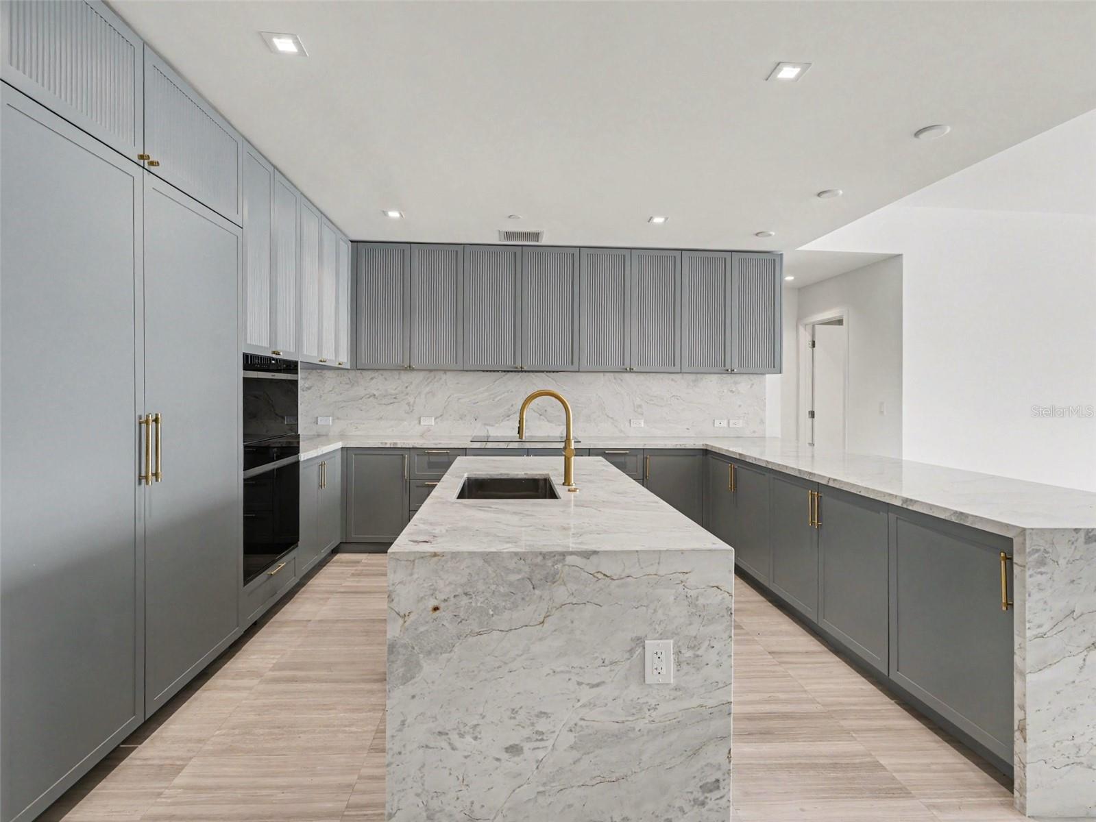 3101 W BAYSHORE ST #503 — photo 11