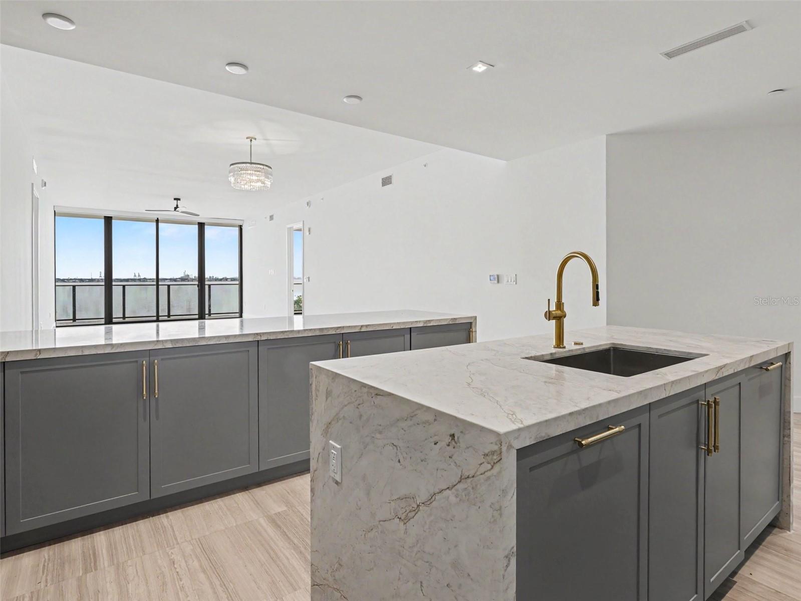 3101 W BAYSHORE ST #503 — photo 10