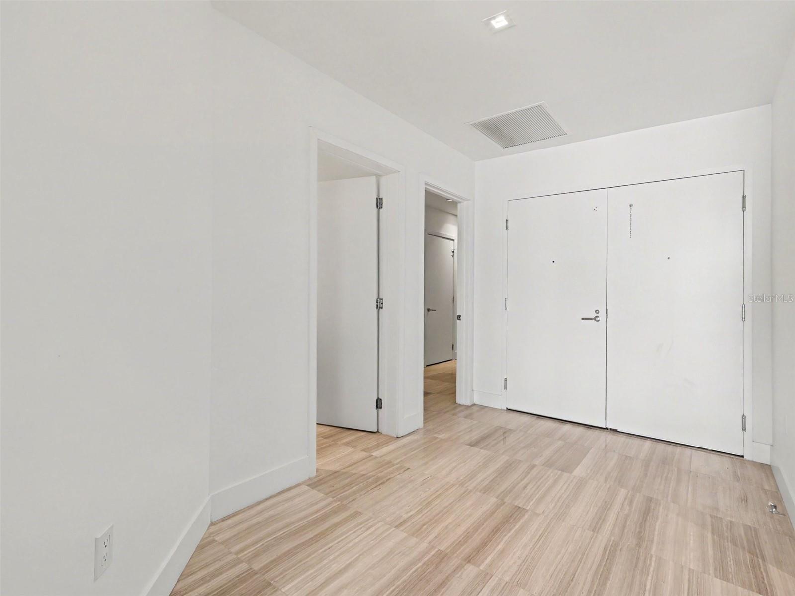 3101 W BAYSHORE ST #503 — photo 5