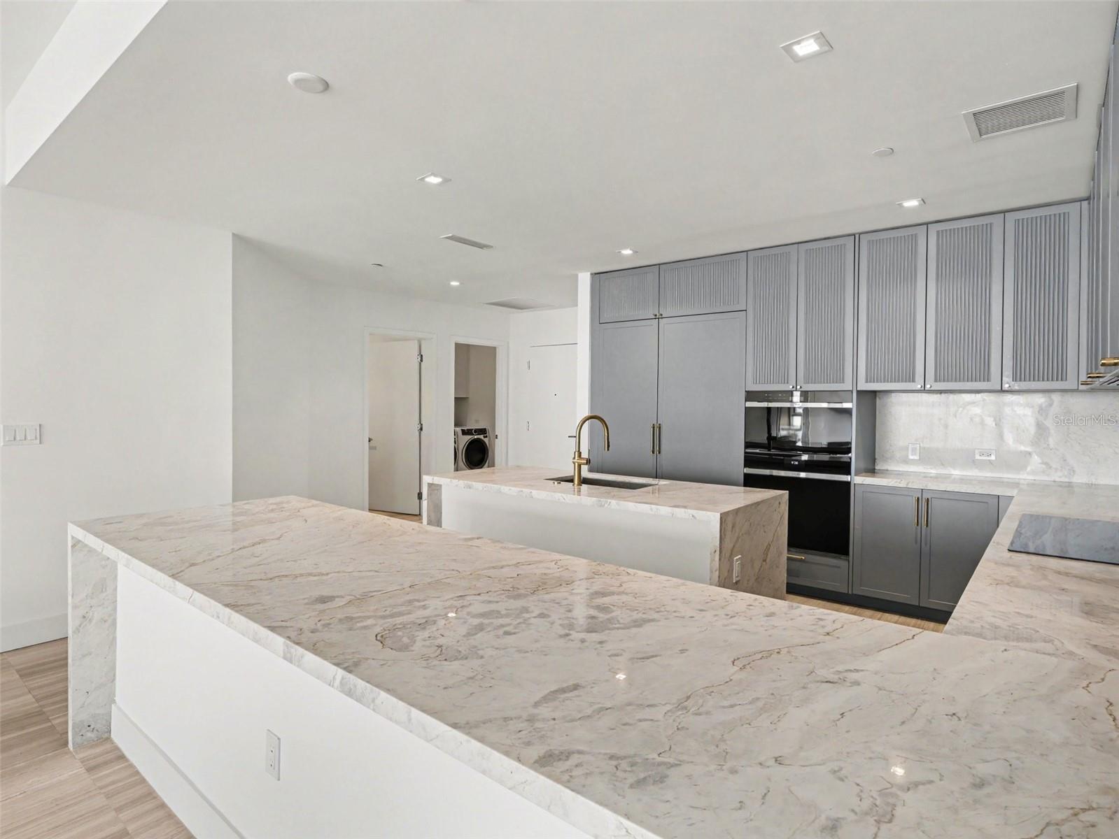 3101 W BAYSHORE ST #503 — photo 13